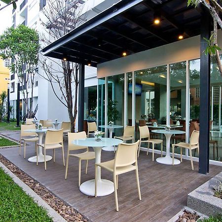 Hotel Amber Sukhumvit 85 Бангкок Екстер'єр фото