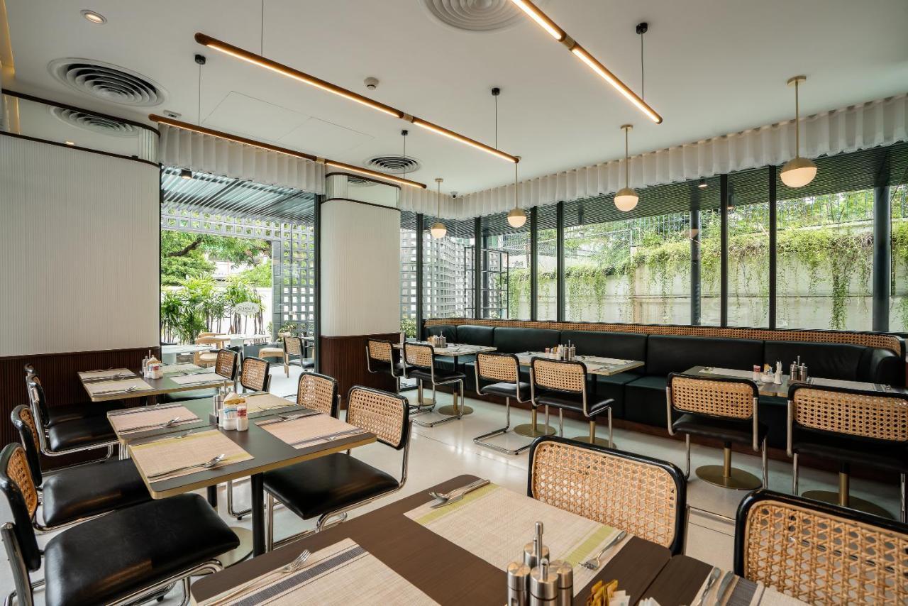 Hotel Amber Sukhumvit 85 Бангкок Екстер'єр фото